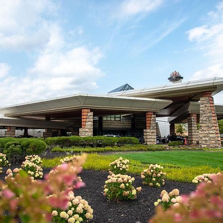 Mohegan Pennsylvania - Adults Only Wilkes-Barre Εξωτερικό φωτογραφία