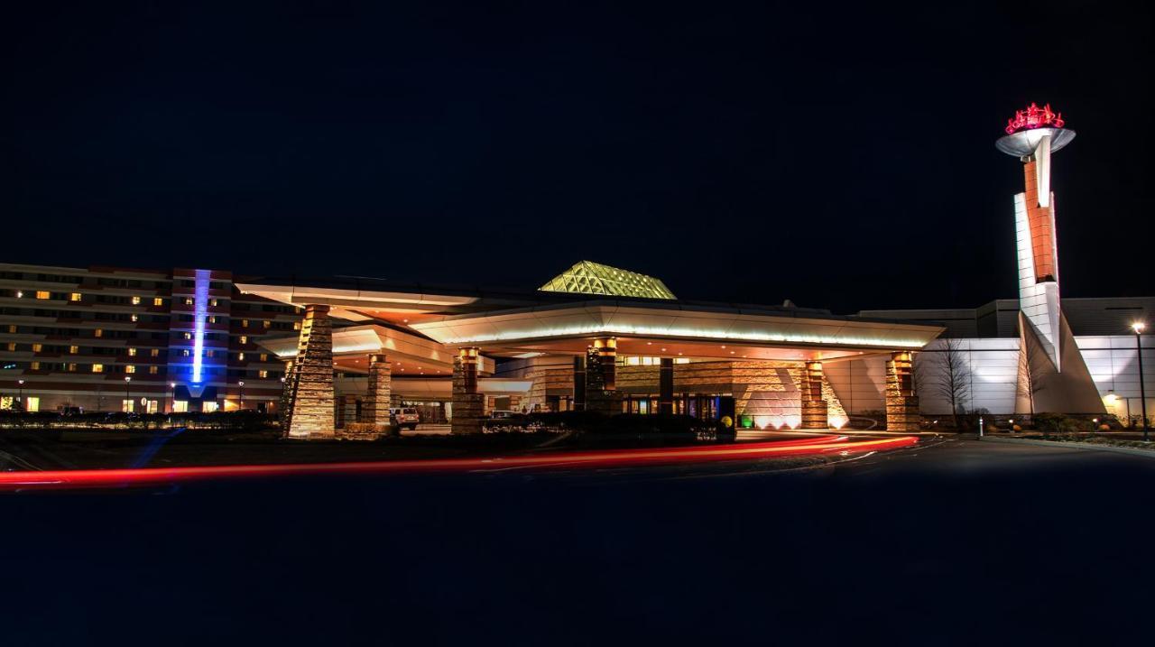 Mohegan Pennsylvania - Adults Only Wilkes-Barre Εξωτερικό φωτογραφία