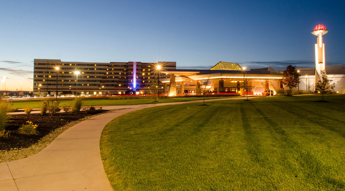Mohegan Pennsylvania - Adults Only Wilkes-Barre Εξωτερικό φωτογραφία